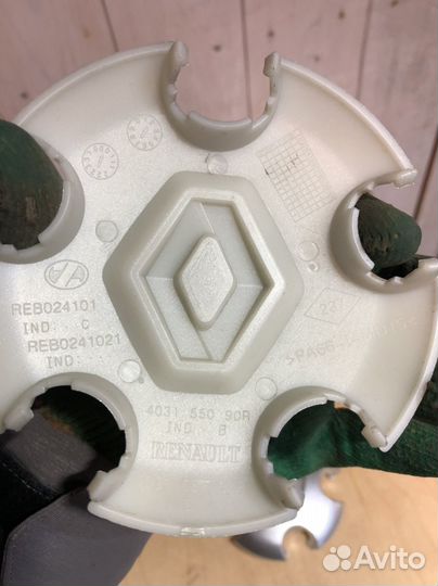 Заглушки колесных дисков Renault duster