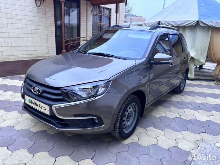 LADA Granta 1.6 МТ, 2018, 115 000 км