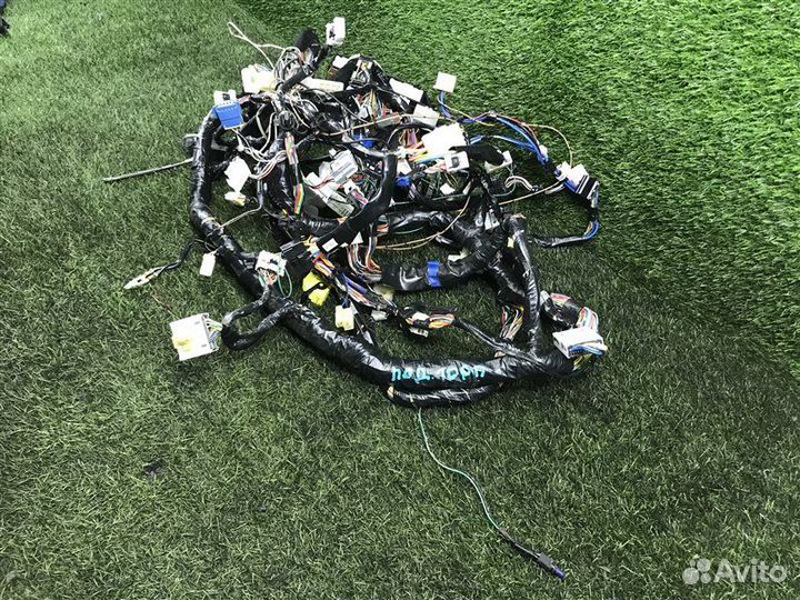 Проводка под торпедо Mitsubishi Outlander CW5W