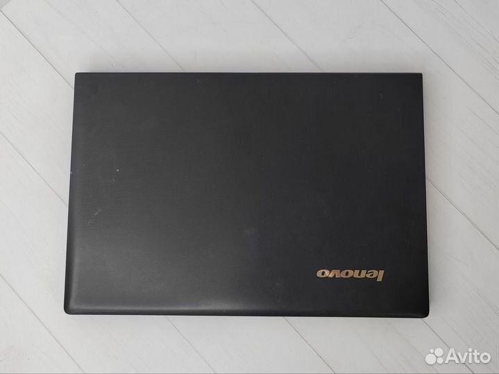 Игровой ноутбук Lenovo 15.6 SSD 2.40Ghz