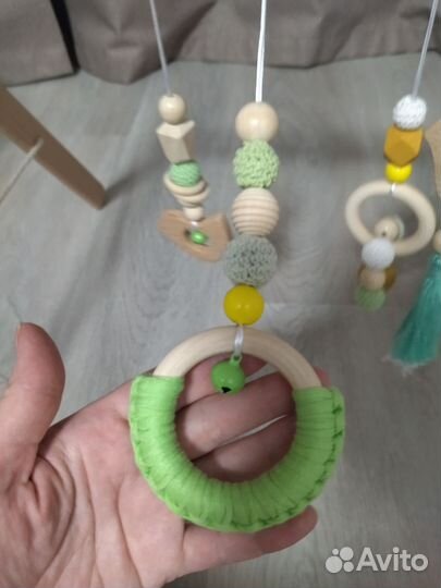 Стойка монтессори с подвесами