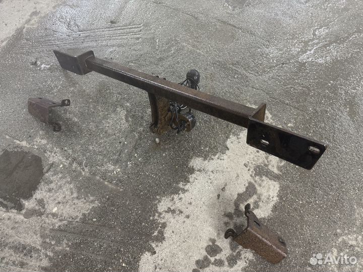 Фаркоп Hyundai Solaris 2011-2016