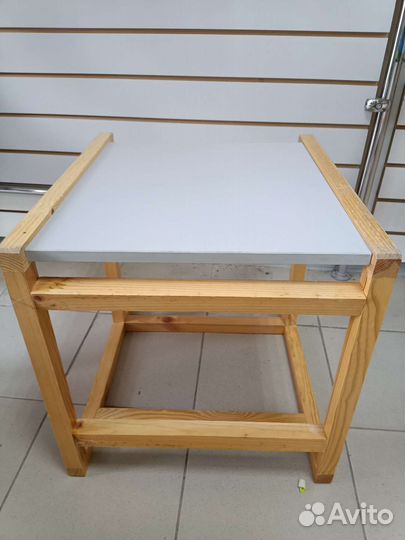 Стульчик для кормления Мишутка новый