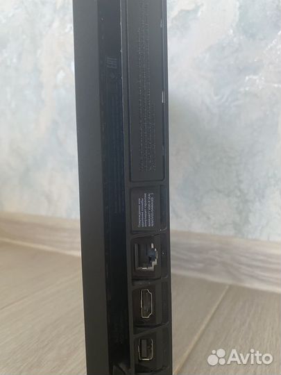 Sony PS4 slim + 140 игр