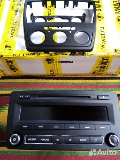Авто магнитолу
