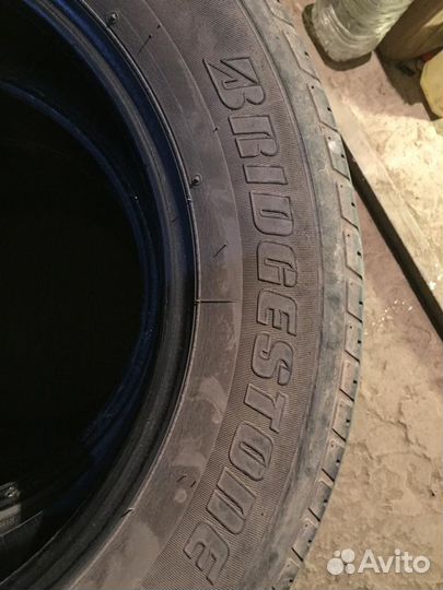 Bridgestone Dueler H/T 225/65 R17
