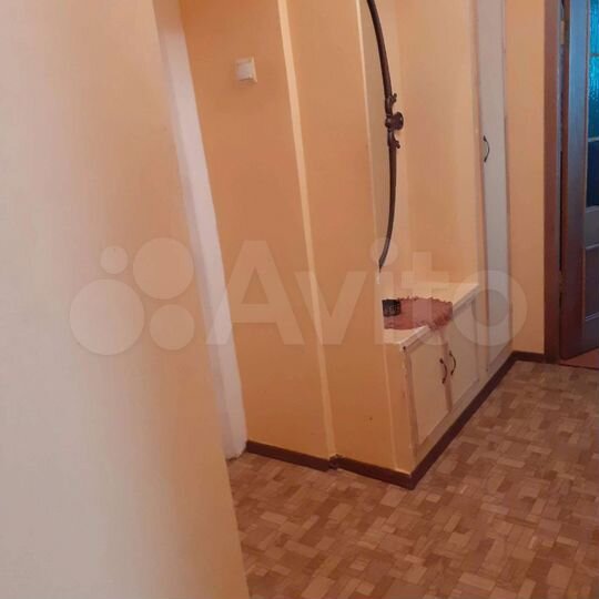 2-к. квартира, 50 м², 3/10 эт.