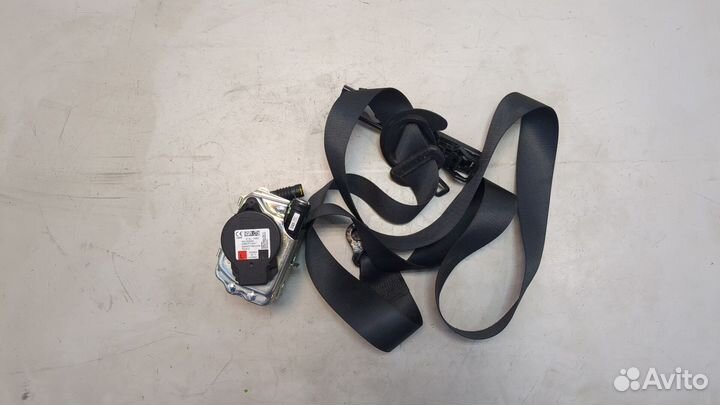 Ремень безопасности Porsche Taycan 2019 –, 2020