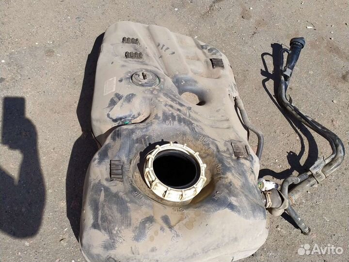 Бензобак honda cr-v 4