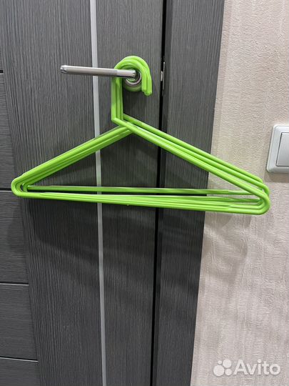 Вешалка плечики для одежды