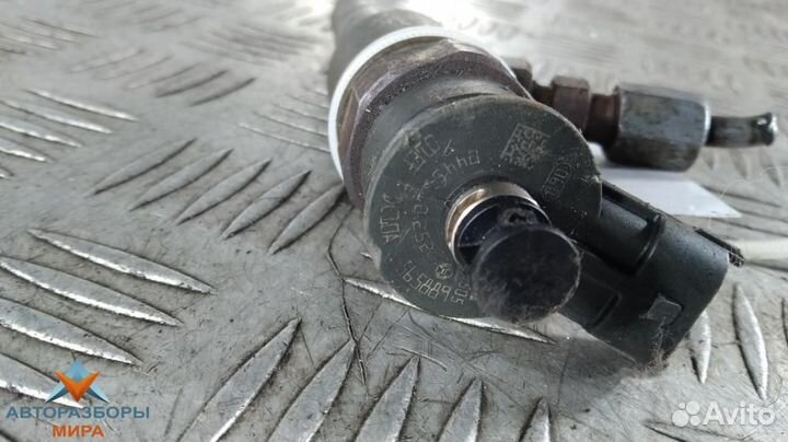 Форсунка Peugeot 206 2 2010 0445110252