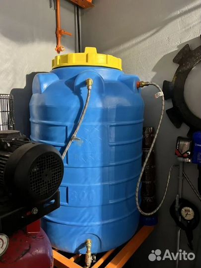 Емкость для хранения воды 500л вертикальная