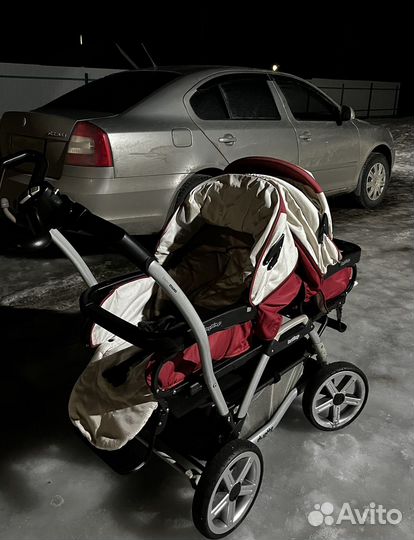 Коляска для погодок или двойни