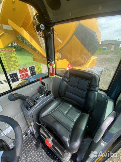 Автобетоносмеситель Bizon BS25, 2023