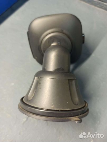 Держатель для телефона в машину