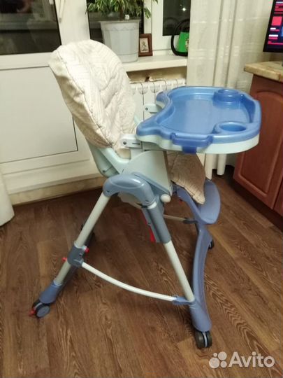 Стульчик для кормления