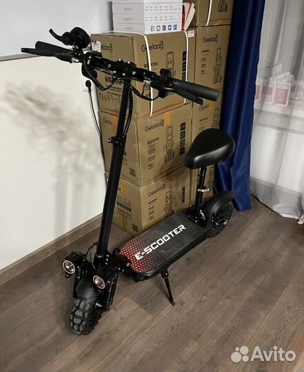 Электросамокат с сиденьем
