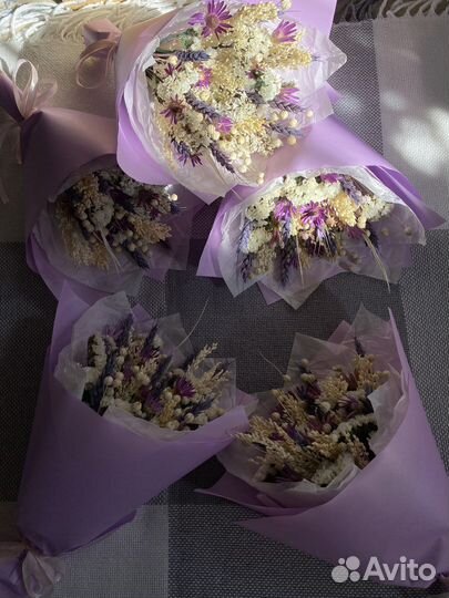 Букеты-комплименты из сухоцветов