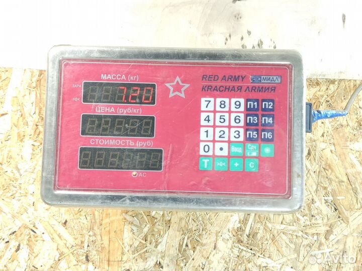 Полуось передняя левая Audi A6 c5 C5