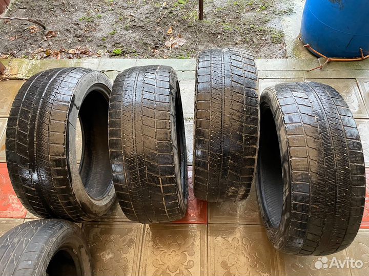 Bridgestone Blizzak VRX 225/45 R18