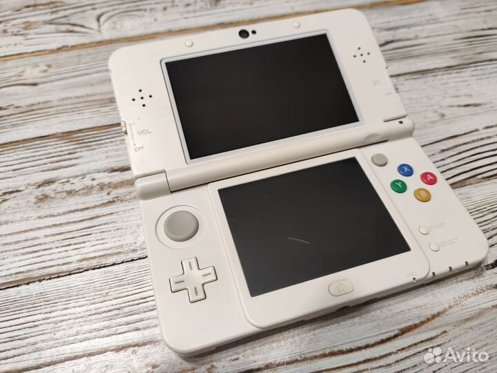 Nintendo new 3ds 32gb
