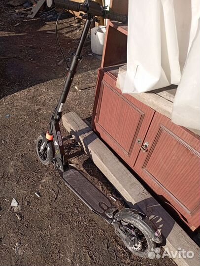 Самокат детский новый