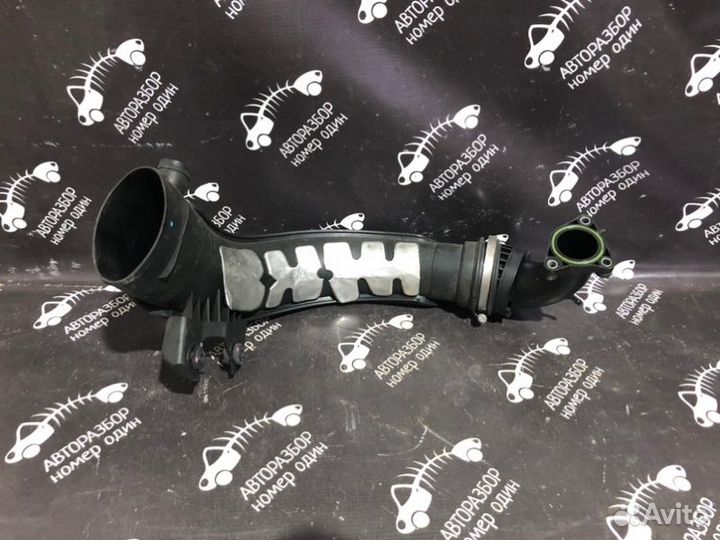 Воздуховод Ford Focus 3 хетчбэк 1 2011