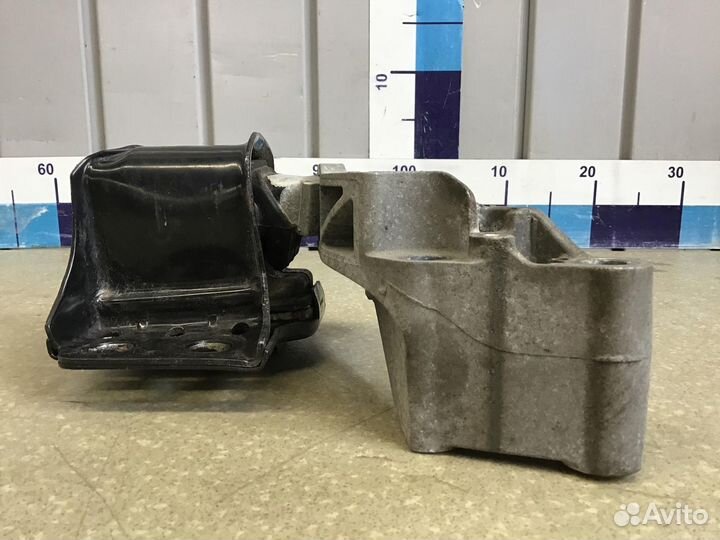 Опора двигателя правая Nissan Qashqai (J10) 2006-2
