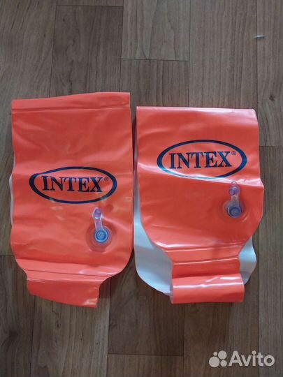 Нарукавники для плавания