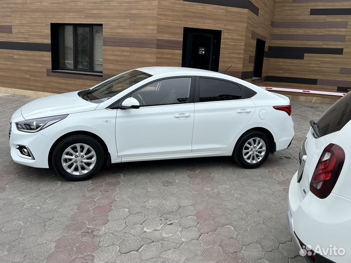 Hyundai Solaris 1.6 AT, 2018, 44 000 км