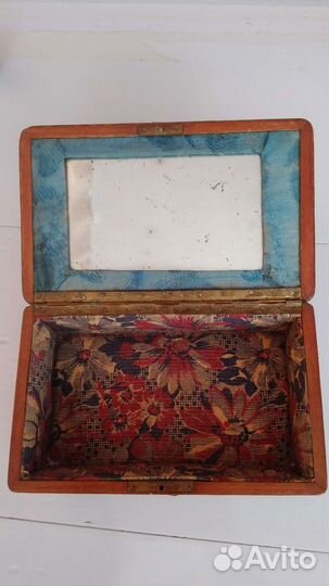 Шкатулка деревянная старинная