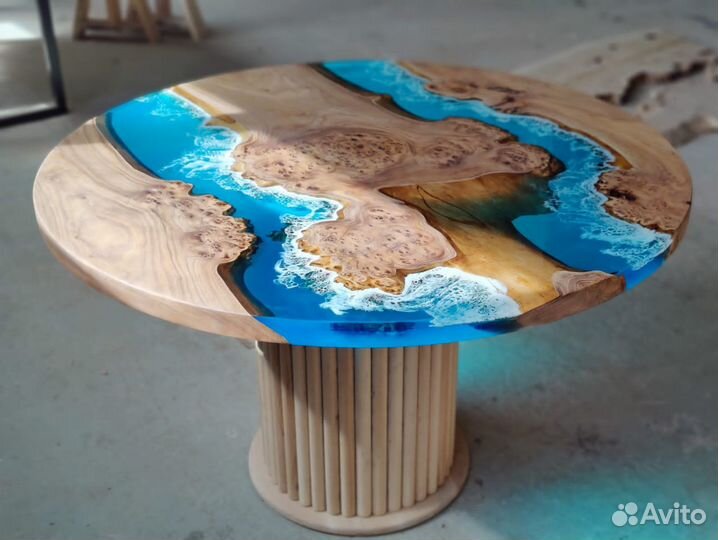 Стол из дерева для дома, кафе, офиса