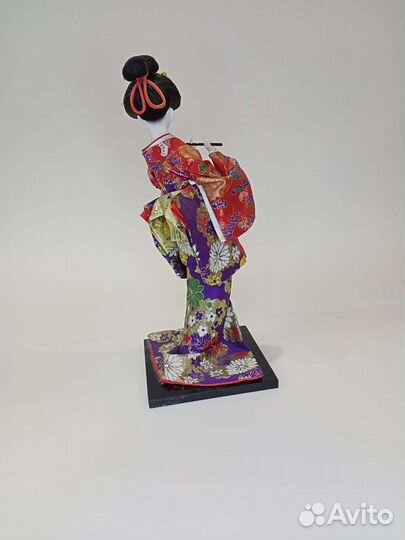 Фарфоровые статуэтки