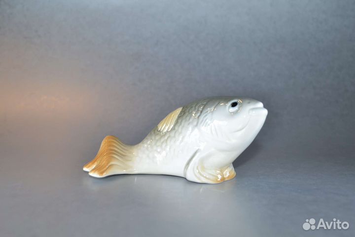 Вобла малая фарфоровая статуэтка