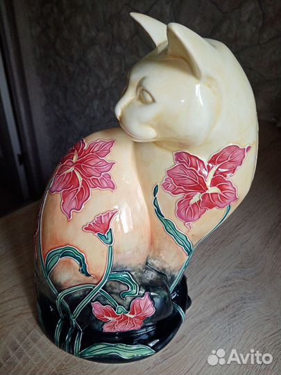 Статуэтка кот кошка