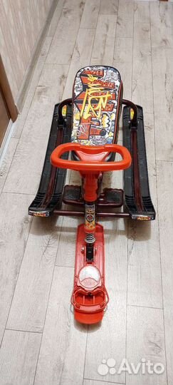 Детский снегокат Nika