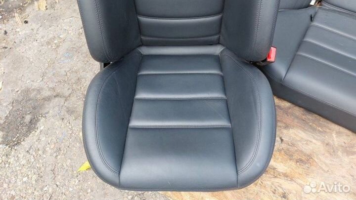 Кожаный салон Mercedes-Benz C W204 6.3 2009