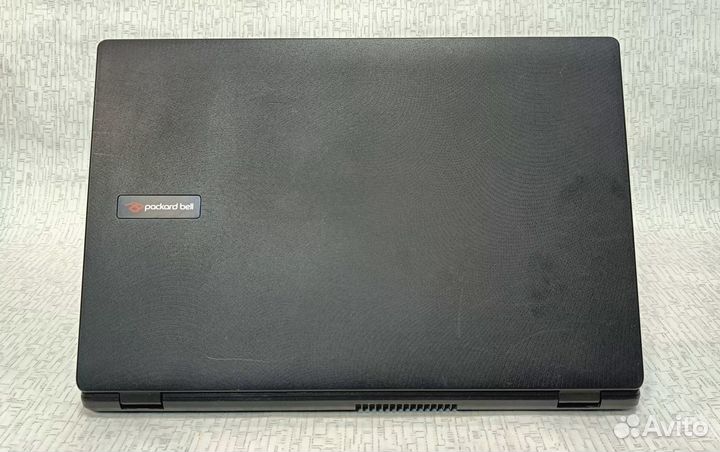 Ноутбук Packard Bell Pentium N3540, nvidia 820