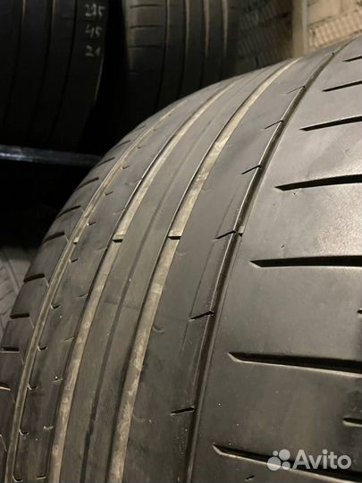 Pirelli P Zero PZ4 315/40 R21 111Y