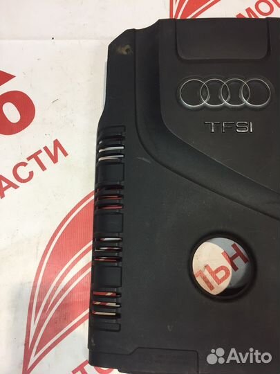 Декоративная крышка двс Audi A6 C7