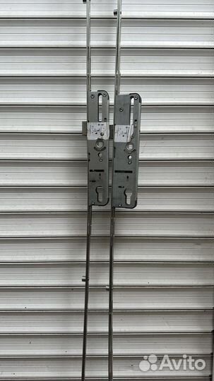 Замки и ручки на пластиковые окна и двери