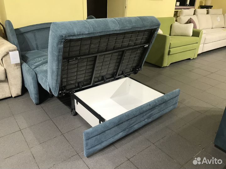 Прямой диван, аккордеон, Гарм. З