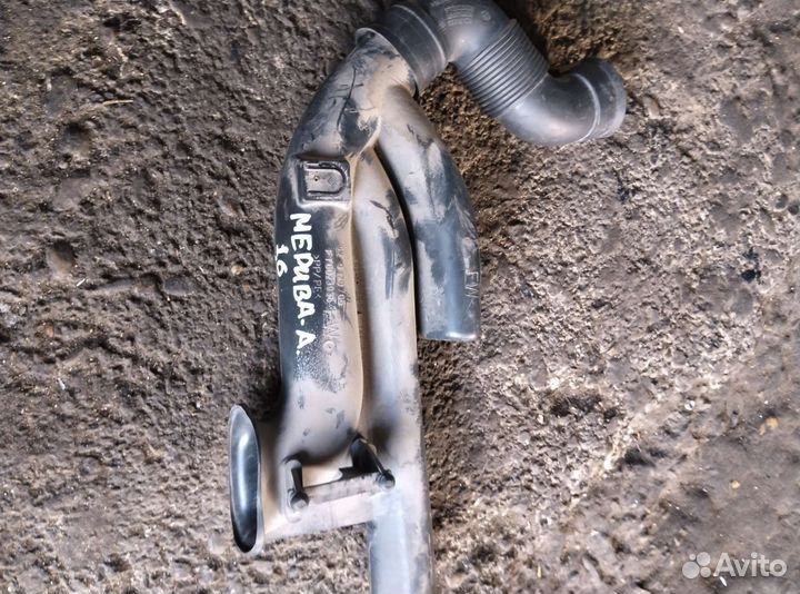 Трубка воздушного фильтра мерива А. 1,6