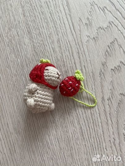 Капибара игрушка вязаная