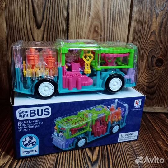 Детская игрушка автобус