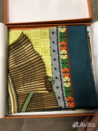 Шелковый платок hermes новый