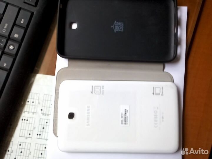Планшет Samsung Galaxy Tab 3 7.0 SM-T211