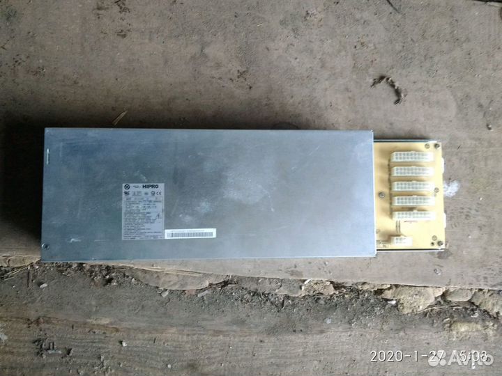 Блок питания hipro 24v- 9А -216w