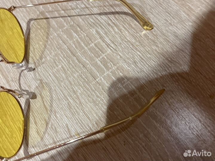 Солнцезащитные очки для девочки