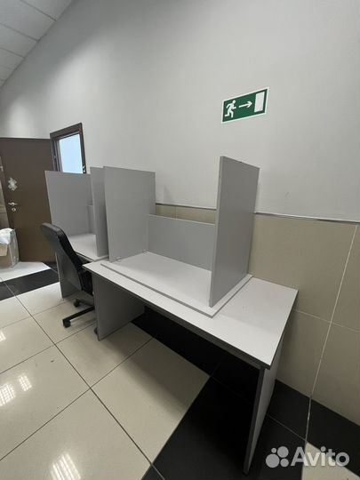 Стол офисный